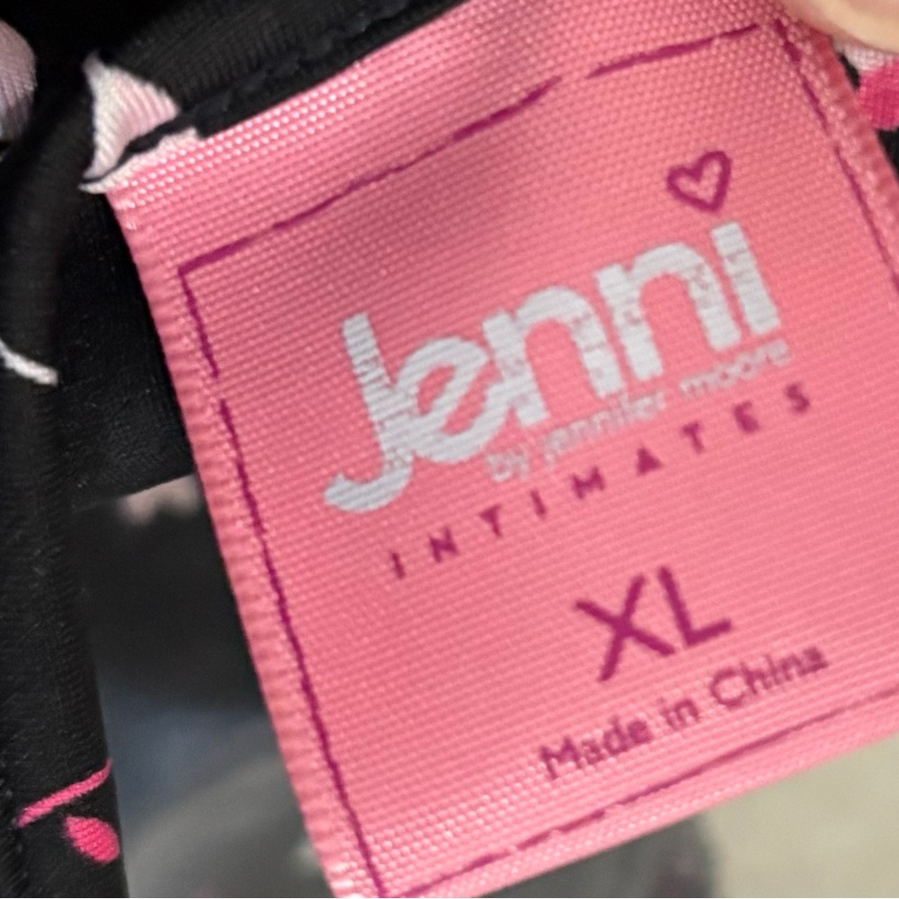 Jenni Black Nightgown with Heart Accents - Picture 5 of 5